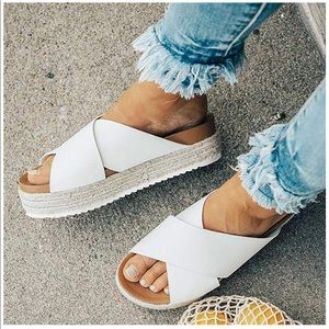 BNWT White Flatform Slide Sandals